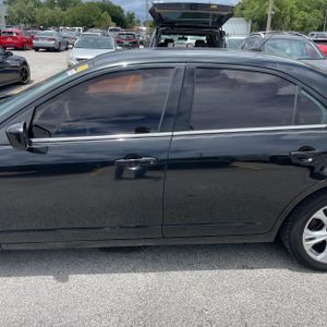 FORD FUSION SE - 4