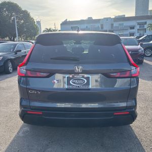 صورة 7 لـ 2025 Honda CR-V LX