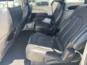 صورة 3 لـ 2023 Chrysler PACIFICA TOURING L