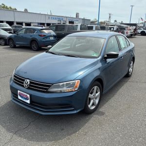 VOLKSWAGEN JETTA 1.4T S - 1