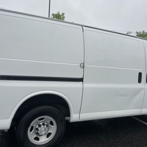 CHEVROLET EXPRESS - 9