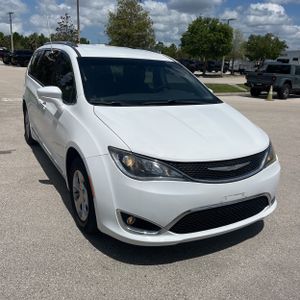 2020 Chrysler PACIFICA TOURING L — миниатюра 12