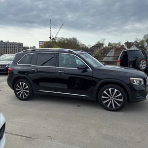 MERCEDES-BENZ GLB - 10