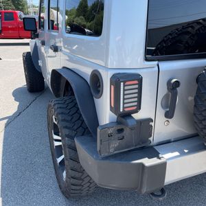 2012 JEEP WRANGLER UNLIMITED SAHARA — миниатюра 56