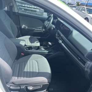 صورة مصغرة 33 لـ 2025 KIA K4 EX