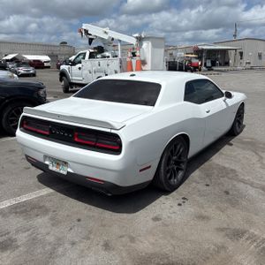 DODGE CHALLENGER R/T - 8