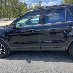 FORD EXPLORER SPORT - 4