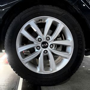 2019 KIA SOUL + 缩略图 18