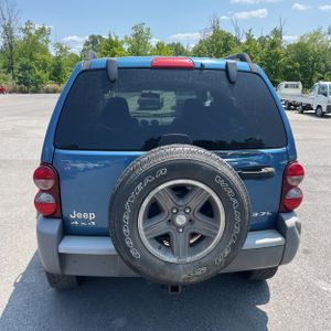 2005 JEEP LIBERTY SPORT 照片 7