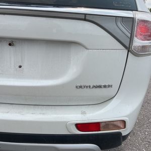 2015 Mitsubishi OUTLANDER SE — миниатюра 23