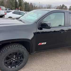 CHEVROLET COLORADO Z71 - 2