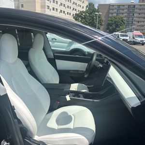 2021 Tesla MODEL Y LONG RANGE 缩略图 33
