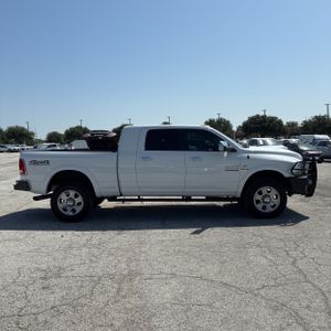 2018 RAM 2500 LARAMIE — фото 10