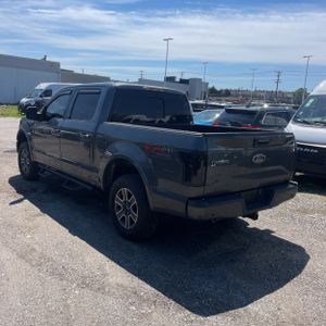 FORD F-150 XLT - 4