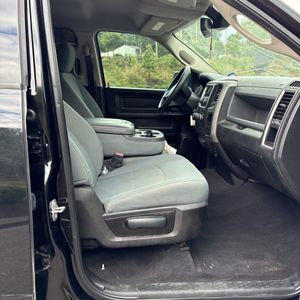 2019 RAM 1500 CLASSIC TRADESMAN 缩略图 33