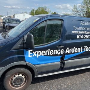 FORD TRANSIT 150 - 2