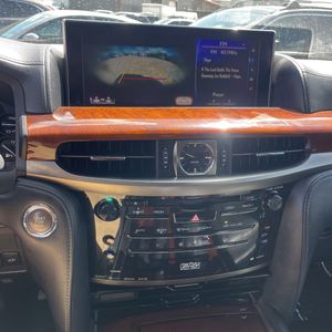 2017 Lexus LX 570 BASE — миниатюра 42