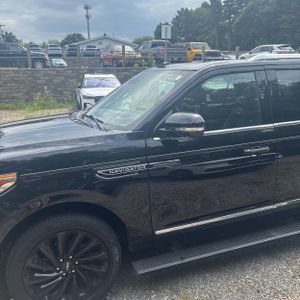 صورة 2 لـ 2021 Lincoln NAVIGATOR RESERVE