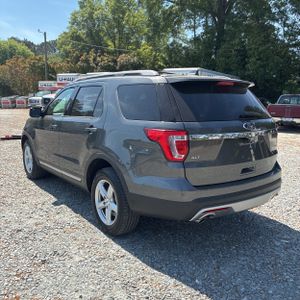 FORD EXPLORER XLT - 5