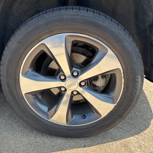 2019 JEEP CHEROKEE LIMITED 缩略图 18
