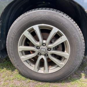 2014 Nissan PATHFINDER SV 照片 20