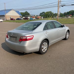 2009 Toyota CAMRY LE photo 8