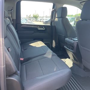 صورة مصغرة 32 لـ 2026 Chevrolet SILVERADO 2500HD LT