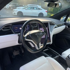 2017 Tesla MODEL X 100D — миниатюра 36