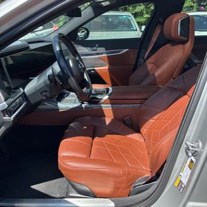 2024 BMW I7 EDRIVE50 — миниатюра 28