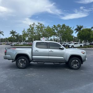 صورة 10 لـ 2023 Toyota TACOMA TRD SPORT