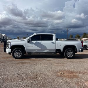 CHEVROLET SILVERADO 2500HD HIGH COUNTRY - 3