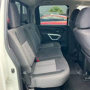 2021 Nissan TITAN SV — миниатюра 34