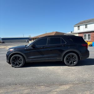 FORD EXPLORER ST-LINE - 3