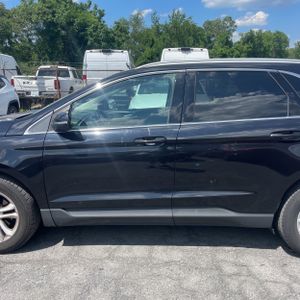 FORD EDGE SEL - 3