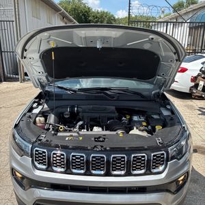 صورة مصغرة 44 لـ 2025 JEEP COMPASS LIMITED