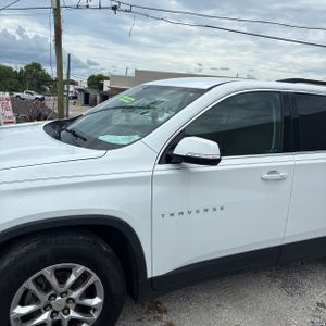 2019 Chevrolet TRAVERSE LT CLOTH 照片 2