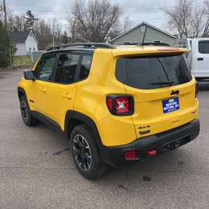 JEEP RENEGADE TRAILHAWK - 5