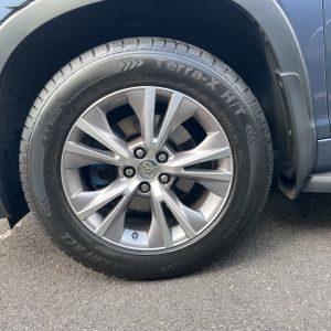 2015 Toyota HIGHLANDER XLE thumbnail 17