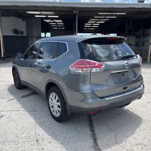 2016 Nissan ROGUE S — фото 5