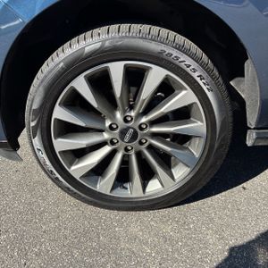 صورة 17 لـ 2020 Lincoln NAVIGATOR L RESERVE