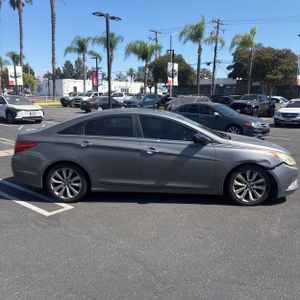 صورة 10 لـ 2012 Hyundai SONATA SE 2.0T