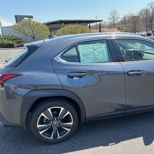 LEXUS UX 250H BASE - 9
