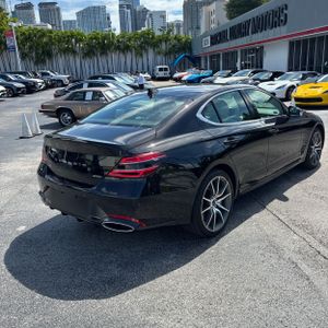 2025 Genesis G70 2.5T STANDARD photo 8