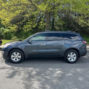 CHEVROLET TRAVERSE LT - 3