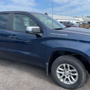 2023 Chevrolet SILVERADO 1500 LT 缩略图 13