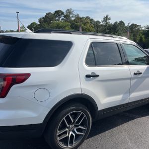 FORD EXPLORER SPORT - 9