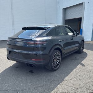 PORSCHE CAYENNE COUPE - 8