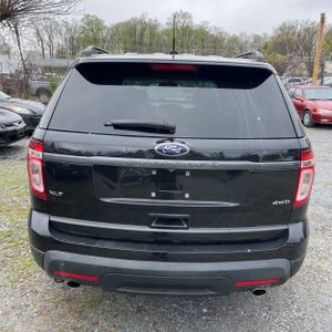 Ford Explorer XLT - 7