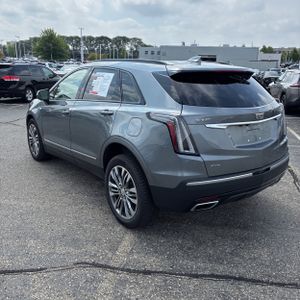 2020 Cadillac XT5 SPORT — фото 5