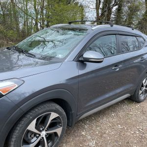 HYUNDAI TUCSON SPORT - 2